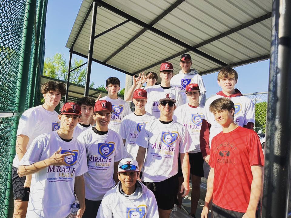 richmissy's tweet photo. JV @LambertBaseball volunteering with the Forsyth Co Miracle League today! #miracleleague #lambertbaseball #lambertlonghorns https://t.co/7FfpQIt3qy