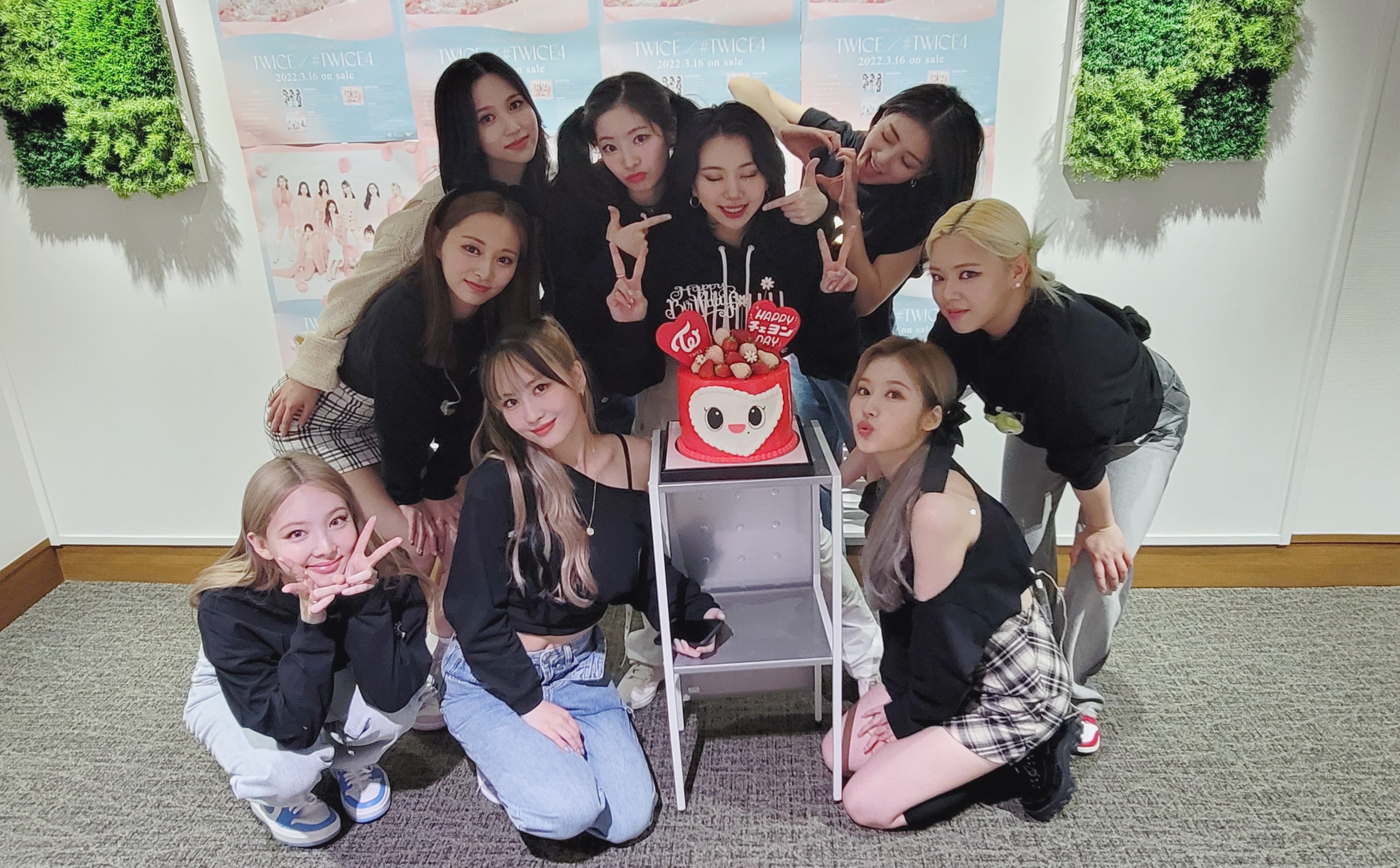 TWICE JAPAN OFFICIAL on X: 