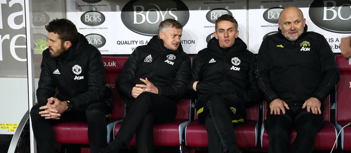 Magnifico778's tweet photo. Apologise to Ole Gunnar Solskjaer, Michael Carrick, Mckenna and Phelan. Apologise right now. https://t.co/BHX9Fpyl21