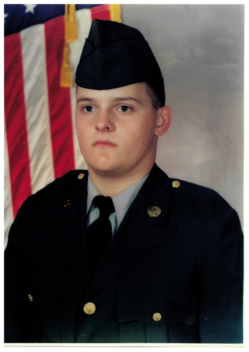 Commanding General U.S. Army DEVCOM (@devcomcommander) on Twitter photo Early in my career I was honored to serve in the <a href="/USArmyReserve/">U.S. Army Reserve</a>. Even as a young citizen Soldier, I saw the value our team brought to the fight. I’m honored to continue to serve with the Army Reserve Soldiers on #TeamDEVCOM. Happy Birthday, Army Reserve! #USArmyReserveBirthday114 Early in my career I was honored to serve in the <a href="/USArmyReserve/">U.S. Army Reserve</a>. Even as a young citizen Soldier, I saw the value our team brought to the fight. I’m honored to continue to serve with the Army Reserve Soldiers on #TeamDEVCOM. Happy Birthday, Army Reserve! #USArmyReserveBirthday114