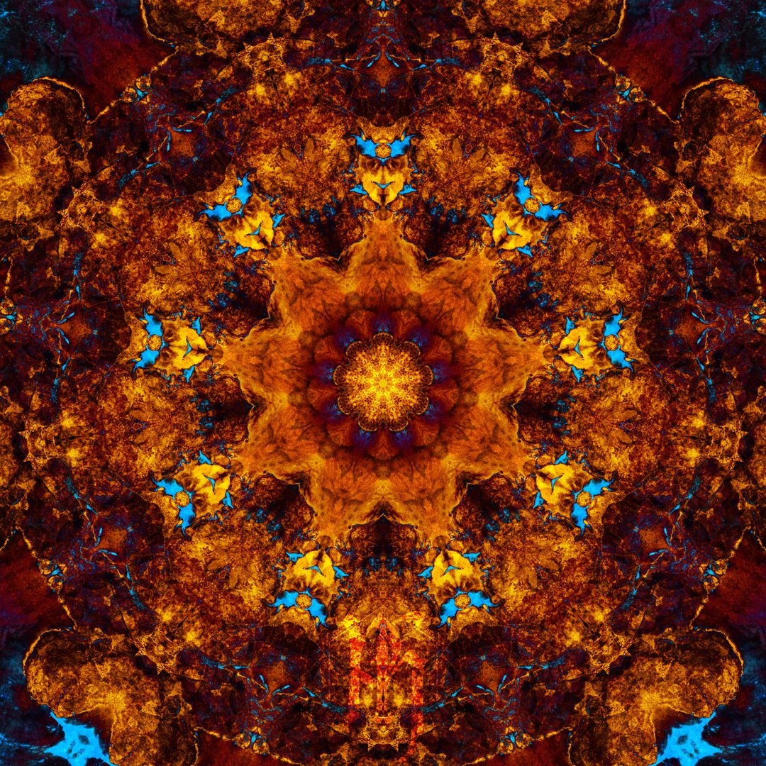 phosphenomena's tweet photo. Some designs look very figural, and some just have a "vibe." This particular final is very abstract and doesn't have a strong foreground or background. It just chills.
#abstractart #kaleidoscope #mandala #ninefold #alien #dragon #flower #idunnosomethingweird #blue #orange #art https://t.co/c9rA4g7wTk