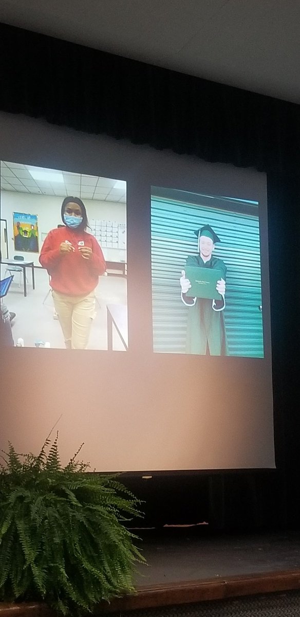 marcusdforney's tweet photo. Congratulations to our awesome Hornet Success Academy April graduates. They believed, worked hard &amp; accomplished a major milestone in their lives. Kudos to Program Direcotr Ms. Johnson &amp; staff! @slj001971 #HISDHornets #HornetIMPACT #StingEm #TURNTHETIDE #BuildingChampions https://t.co/DsrpbcKxQx