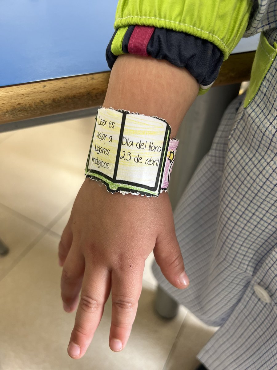 📚23 abril📚 
Un libro es una prueba de que los seres humanos son capaces de hacer Magia. -Carl Sagan.
                   ¡Feliz día del libro!