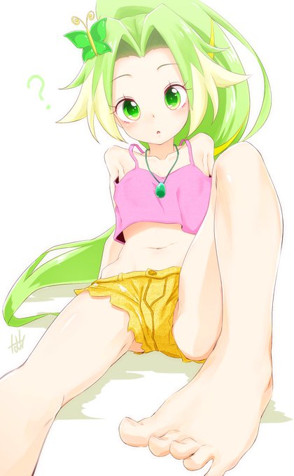 お題箱より"ペリドットの脚"です。
脚なんか見て楽しいデスか～?

ご飯10杯イケます。 