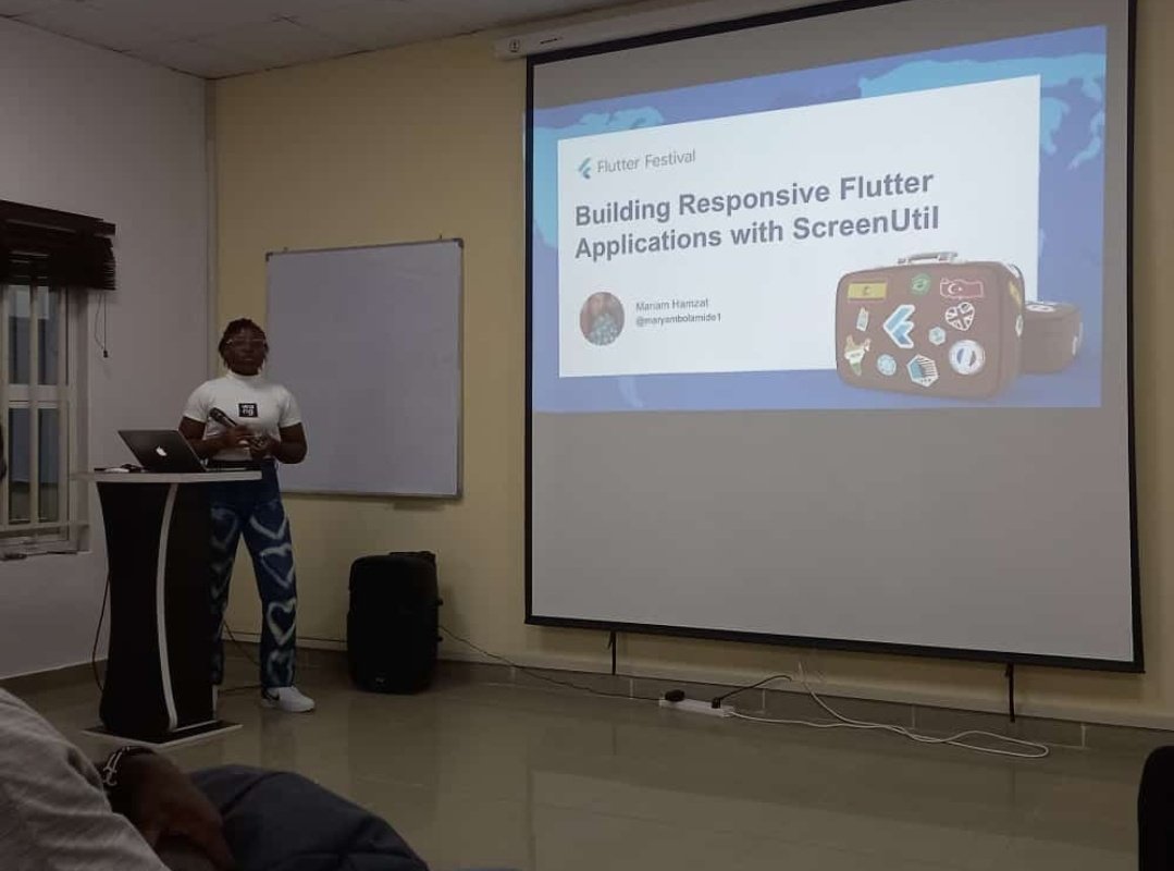 Building Responsive Flutter Applications with ScreenUtil by Mariam Hamzat @maryambolamide1 

#FlutterFestival
#FlutterFestLagos
#FlutterFestLagos2022