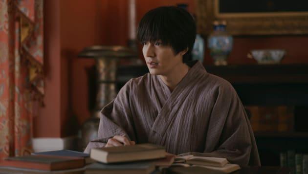 TVFanatic's tweet photo. #Pachinko Season 1 Episode 7 Review: Koh Hansu Revealed https://t.co/lUS4IJ6K4p (By @MikeyTStack) https://t.co/AXGKK6CFyN