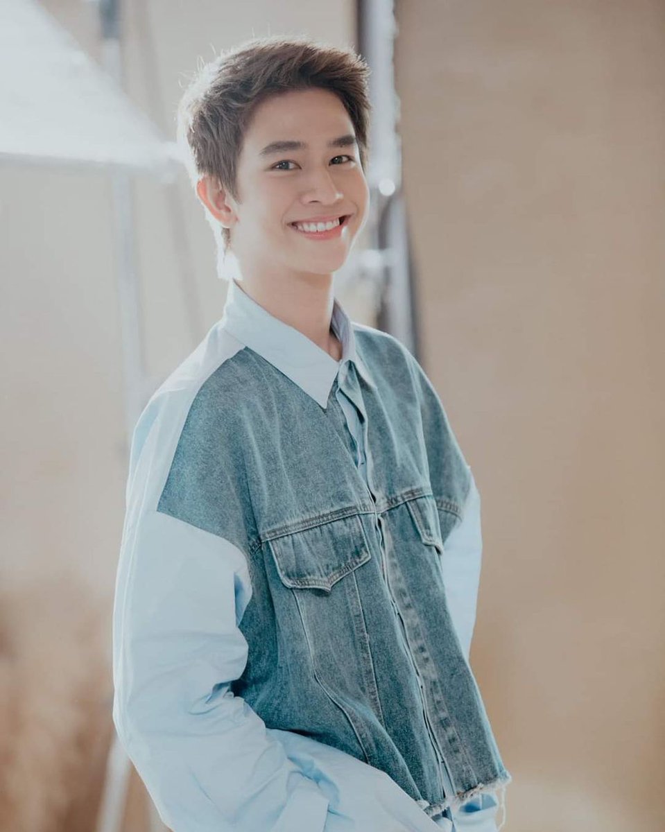 FlukeTouch's tweet photo. Fluke's IG Updated
Smi)e
🙏🏻📸 by Phatography #phatography
💥 https://t.co/jIcJY7TUwO
#เจ้าแก้มก้อน #Fluke_Natouch https://t.co/lAE2x1BaW7