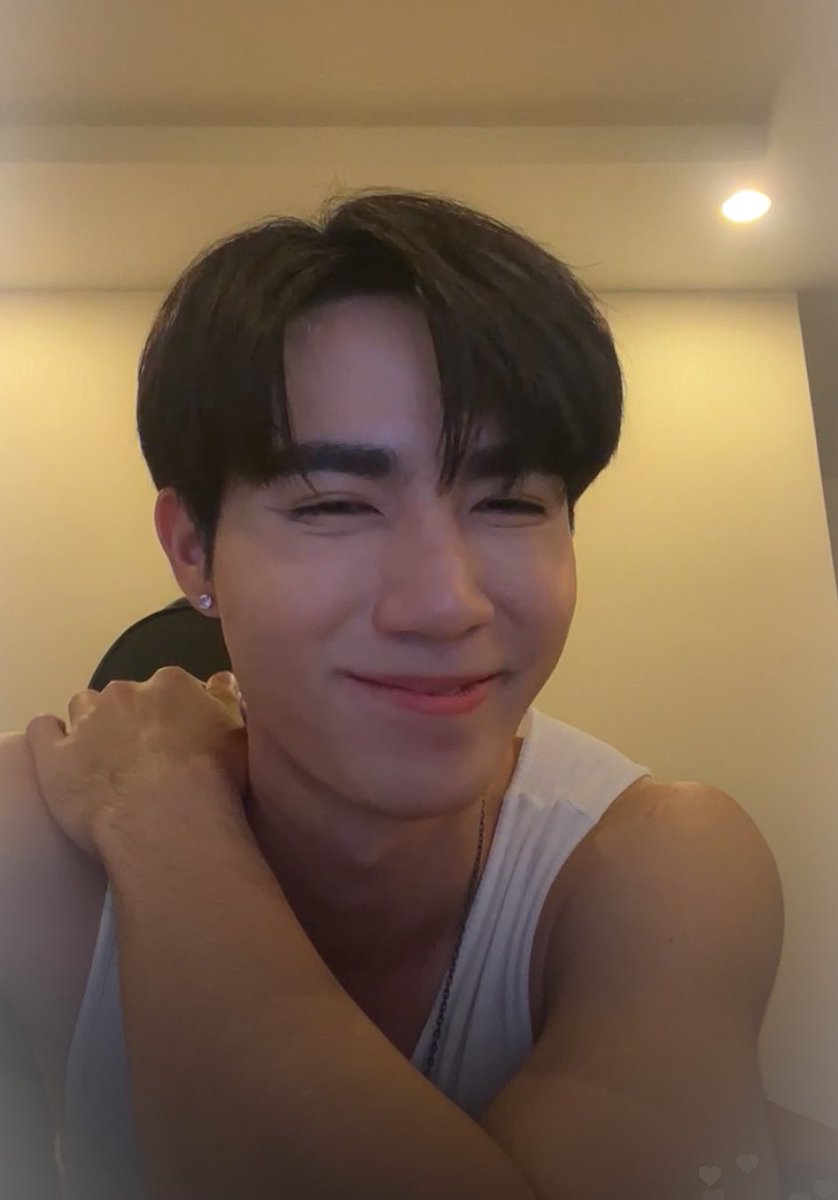 mo_nthicha's tweet photo. น่าร้ากกกกกกก ยิ้มแบบแก้มอ้วง 

#ZeePruk #ซนซน https://t.co/B3rMagwRZa