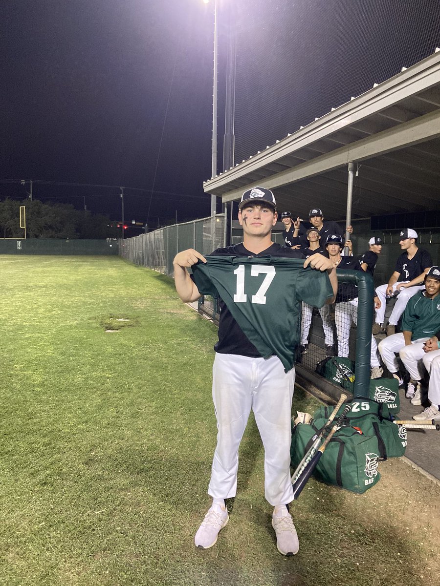 l4for4's tweet photo. @CedarParkBaseb1 gets a playoff berth win last night vs a young talented East View team. @jacksonharv04 is the MUDITA POG 2/3 1 Hr, 3RBI
@_adamvaughn WP, 5 inn, 8k’s, 3BB, 2 Runs
@SwiftJulian24 2/2 3RBI
@HoustonMolinaro &amp; @BoeckerEthan 2 Hits
Silver &amp; Green with wins. #Mudita https://t.co/VNWPjUjQUj