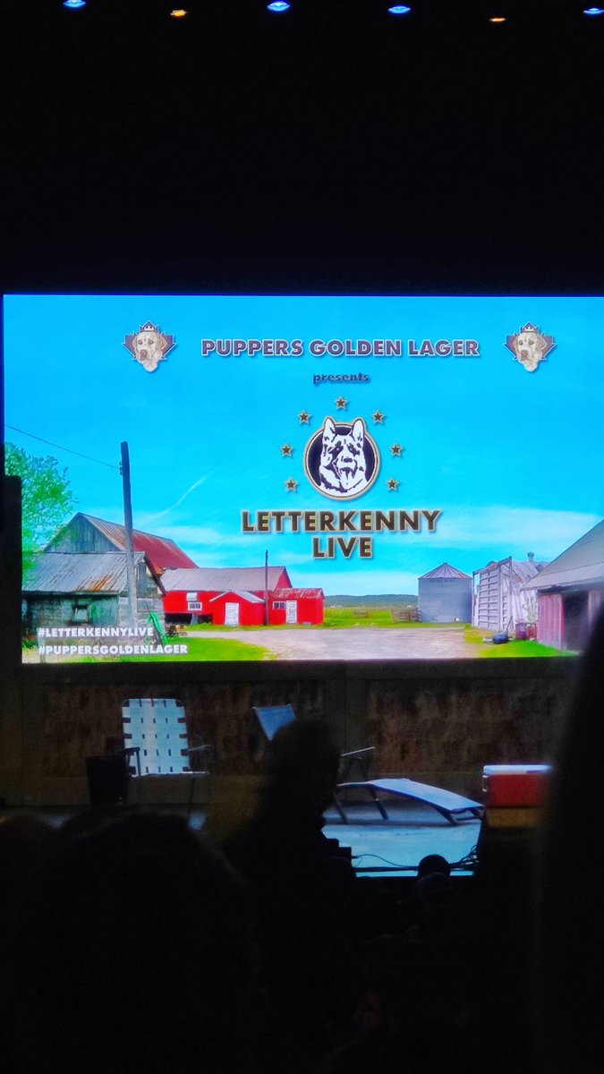 leiannlately's tweet photo. didja go to the #letterkennylive show last night? that'd be a texas-sized 10-4, good buddy. 🐶 @LetterkennyProb @MemeLetterkenny #pitterpatter #letsgetater https://t.co/kG5Ut239wF