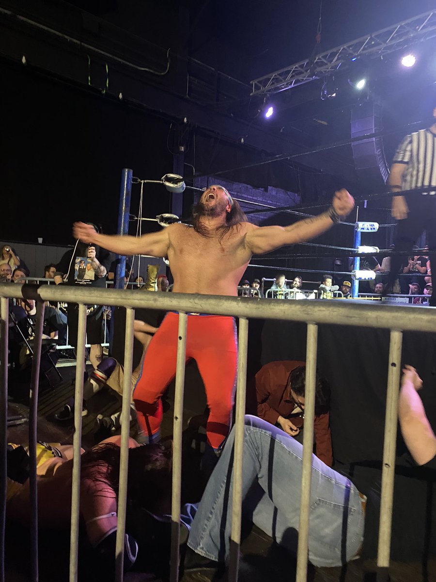 mrs25159's tweet photo. @Johnny_Decent #AIWBeast #johnnypatch https://t.co/DRZvD27w7x