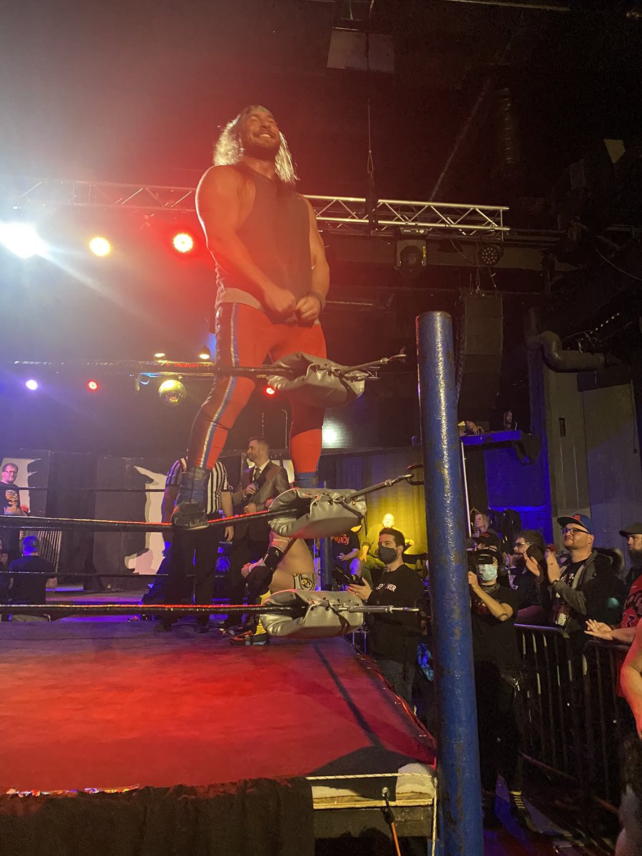 mrs25159's tweet photo. @Johnny_Decent #AIWBeast #johnnypatch https://t.co/DRZvD27w7x