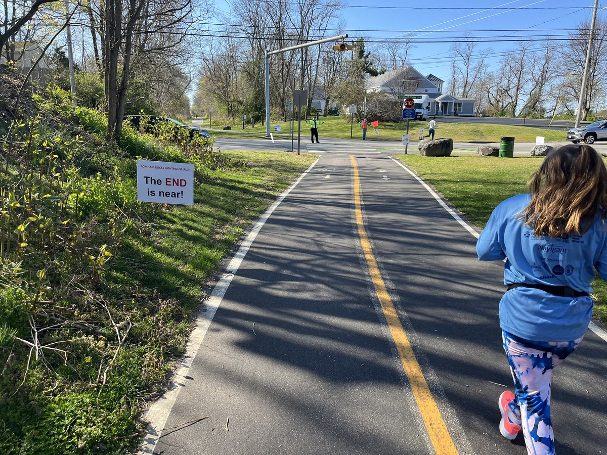 chrislb104's tweet photo. Pomham Rocks Lighthouse 5k. Congrats to summer on her first 5k. Great course and the weather was what I always hope it will be. #pomhamrockslighthouse #first5k https://t.co/XE2pgCkPKB