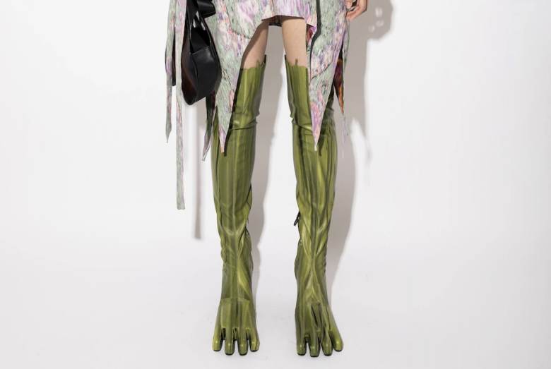 omgblog's tweet image. OMG, why not wear it? Surreal appendages omgwh.at/391rIJQ #Fashion #accessories #Avavav