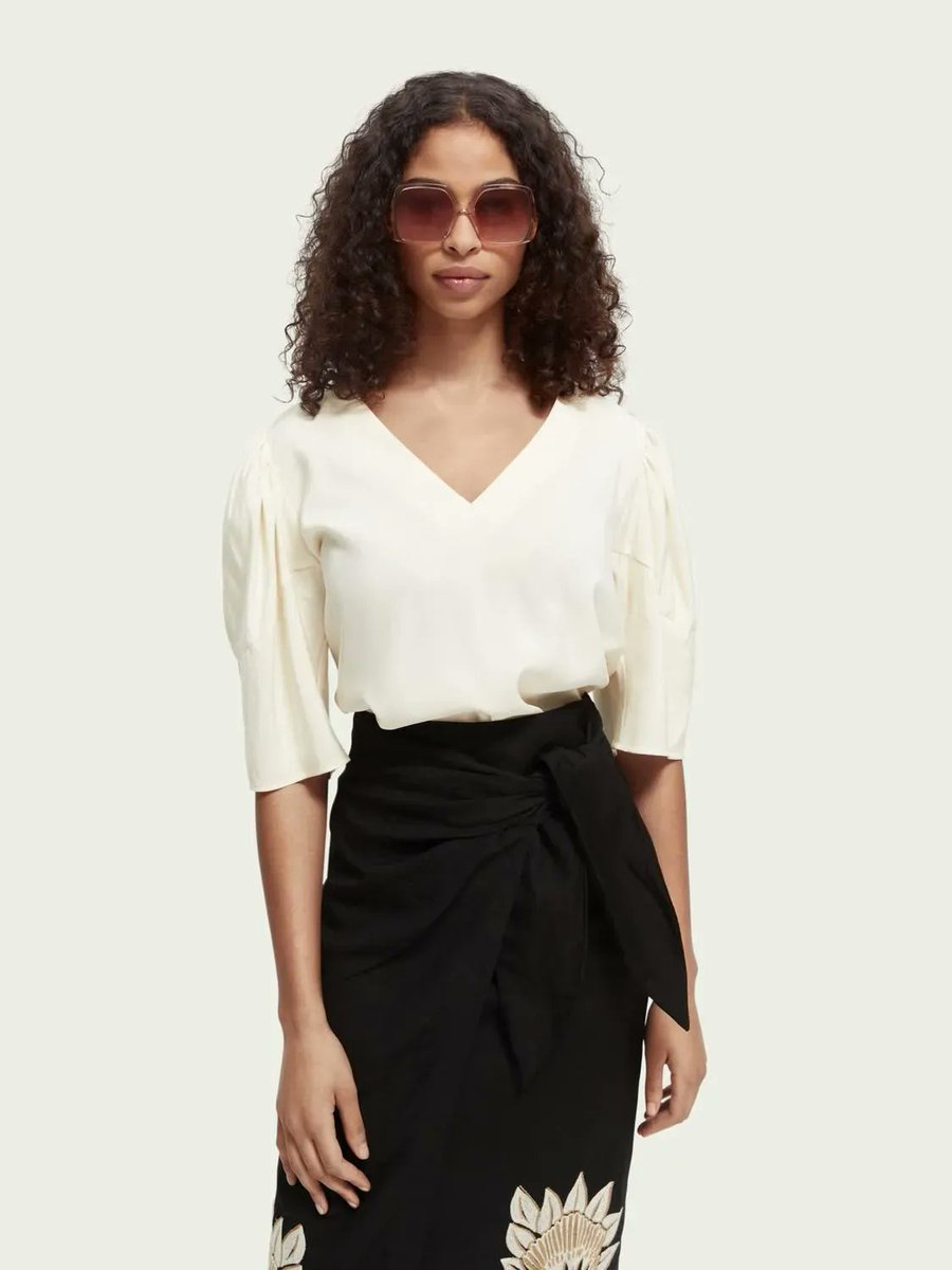 maistendencia's tweet image. [ 🛍️ ] Blusa Túnica Maison Scotch

🛒 maistendencia.com/50-camisas-blu… vía @maistendencia

#maistendencia #moda #MaisonScotch #modamujer