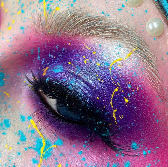 SAMPLE BEAUTY (@samplebeautysb) on Twitter photo Paint your face π¨
πΈ lowrifrancesca
Shop the #SAMPLEBEAUTY Loose Eyeshadow <a href="/Beautybay/">BEAUTY BAY</a> π bit.ly/3kgHWS Paint your face π¨
πΈ lowrifrancesca
Shop the #SAMPLEBEAUTY Loose Eyeshadow <a href="/Beautybay/">BEAUTY BAY</a> π bit.ly/3kgHWS