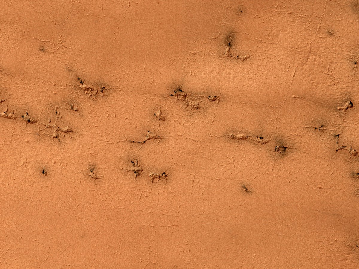 HiRISE: Beautiful Mars tweet media