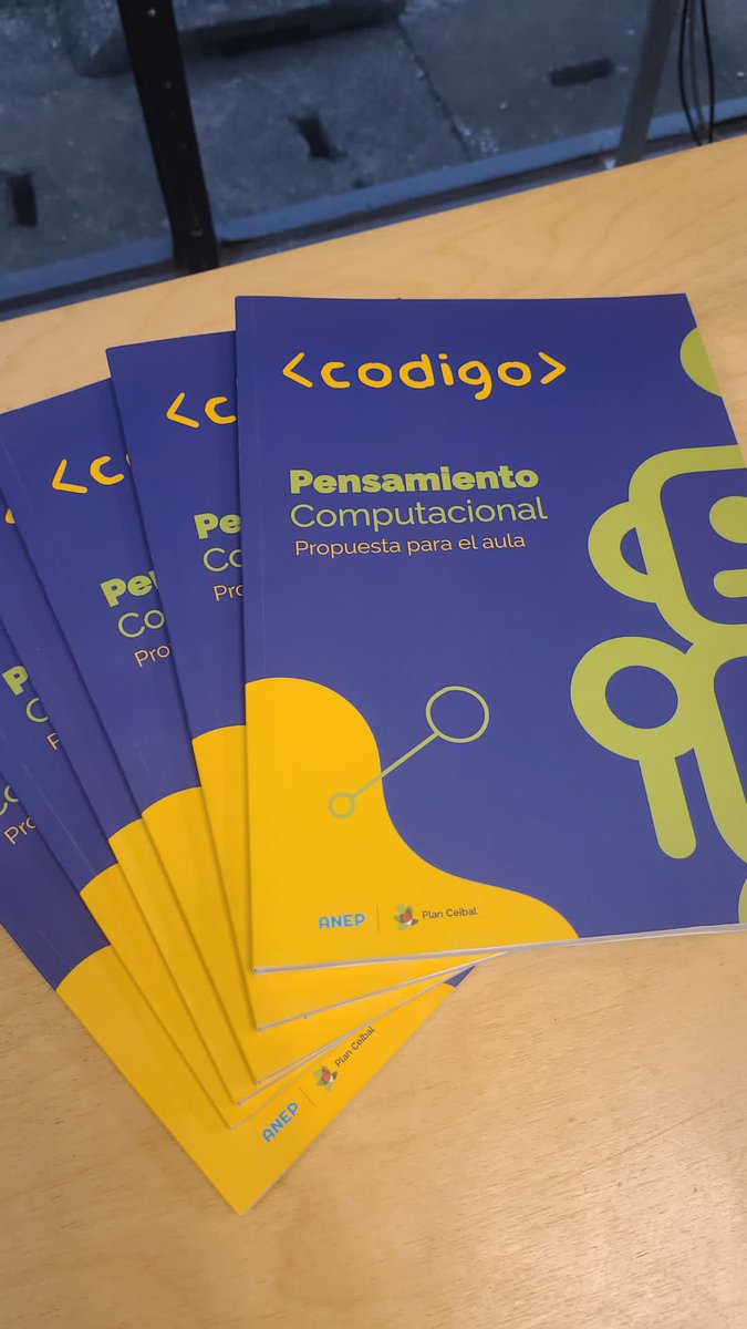 En este día del 📚 , desde el equipo de #PensamientoComputacional, les contamos que próximamente estaremos lanzando nuestro primer libro para la comunidad educativa 👩🏽‍🏫👨🏽‍🏫

👉🏼 contiene el marco curricular, propuestas pedagógicas para el aula y la voz de los docentes de todo el 🇺🇾