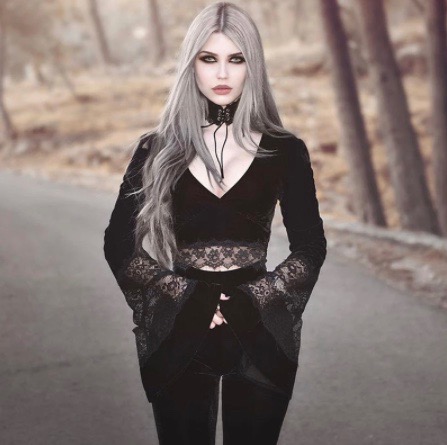 thedarcey1's tweet photo. Arcane Blouse
The entire catalog is available at a discount.
FREE international shipping!
#gothicfashion #gothic #gothicclothes #gothicculture #gothicart #dark
https://t.co/gZDOuUhk2U https://t.co/9HnNVf5quK