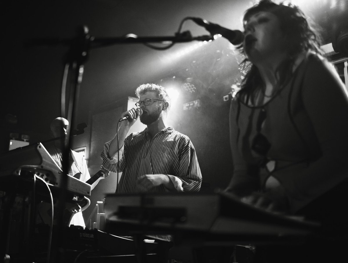 eoportico's tweet photo. Our debut headline show at the chameleon is getting close.
Grab ya tix whilst they’re hot, this is not one to miss! 🔥

https://t.co/rxcAJvnMCa https://t.co/vWi0GVyacC