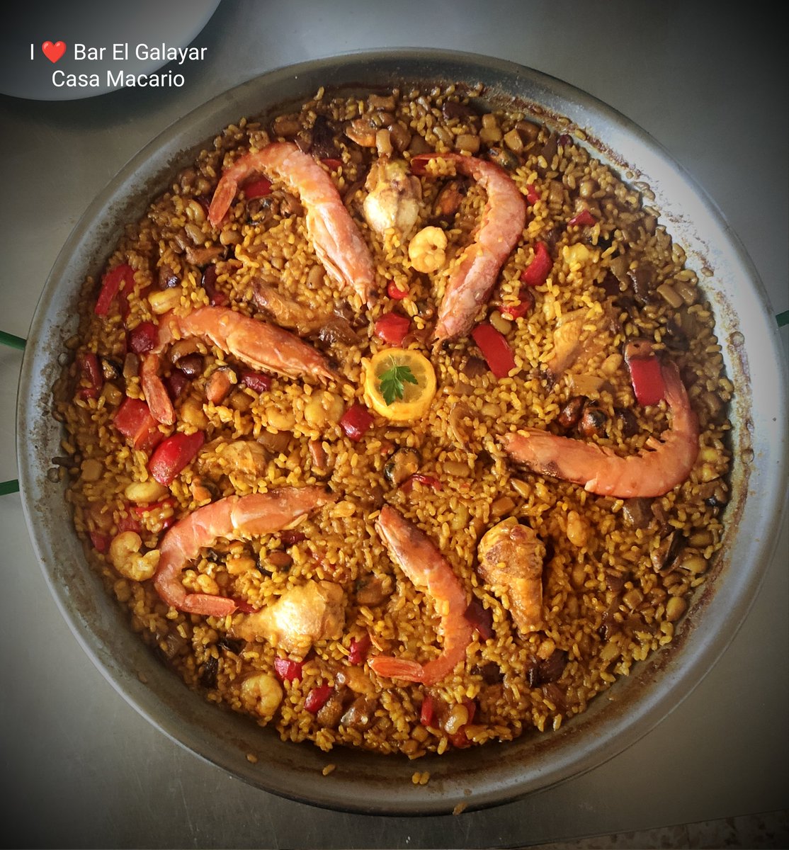 barelgalayar's tweet photo. Algunos se lo montan bien el sábado 🔥😋
.
.
.
Por encargo ☎️

#BarElGalayar #casaMacario #Guisando #Ávila #Galayos #Gredos #paraíso #Gredossur #ValleDelTiétar #arroz https://t.co/D8TEz7rHoN