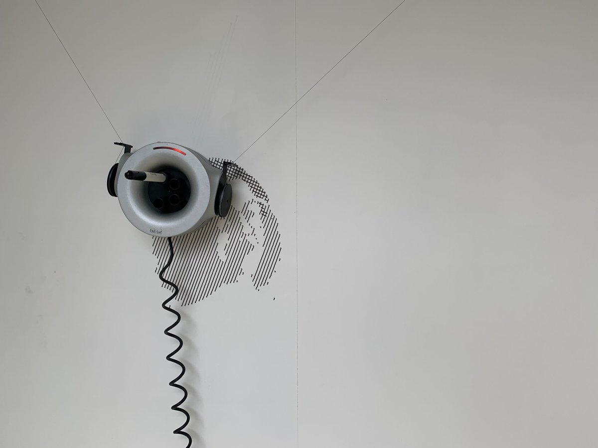 kaleider's tweet photo. We're live!🤖The robots are hard at working trying out their new skills at 42 la Canebière, Marseille.💫
Want to join in? Watch the robots drawing in real time or submit your picture at: https://t.co/RXHOg6EQa3
@Lieux_publics
#APortraitWithoutBorders #TogetherNotTogether https://t.co/bT9VNBn0v1