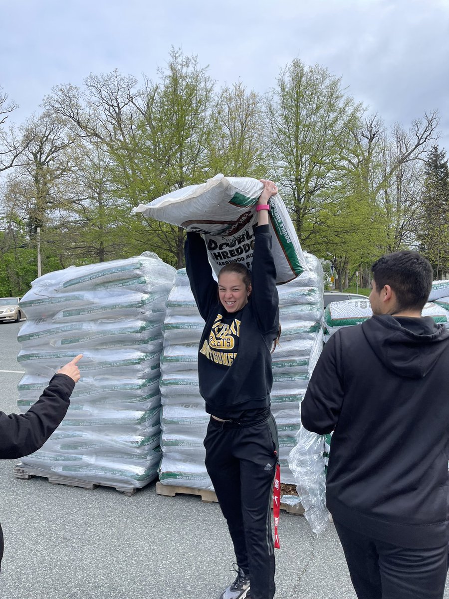 Richard Montgomery HS PTSA (@rmhs_ptsa) on Twitter photo Coffee and mulch β thatβs what this morning is all about! <a href="/RMathleticboos1/">RMathleticboosters</a> <a href="/RMHS_principal/">Alicia Deeny</a> Coffee and mulch β thatβs what this morning is all about! <a href="/RMathleticboos1/">RMathleticboosters</a> <a href="/RMHS_principal/">Alicia Deeny</a>