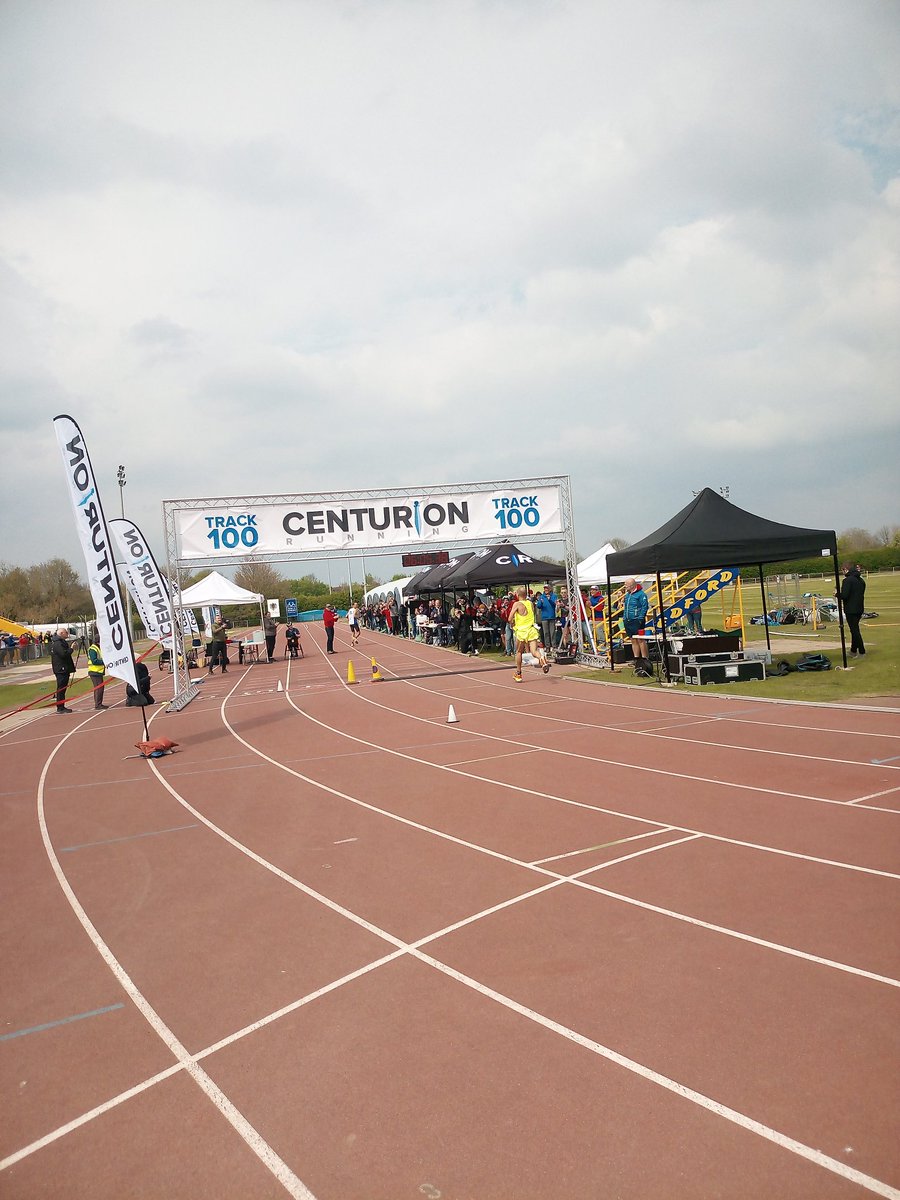 Nariokotomeboy's tweet photo. From Parkrun to witnessing a phenomenal 100km world record at @centurionrunner #track100 by Alexander Sorokhin. Quite a Saturday morning. https://t.co/58i3SrDkte