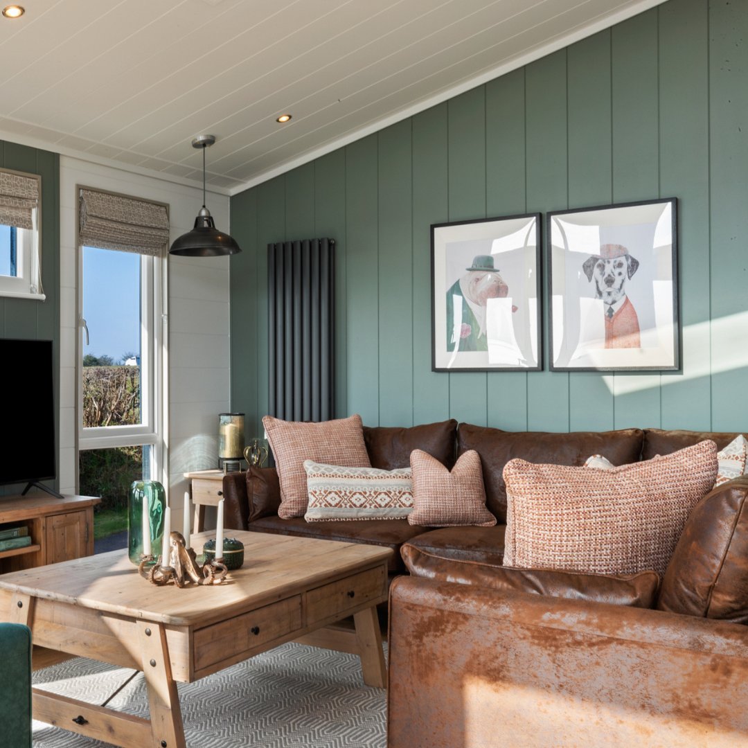 Luxury Lodges tweet media