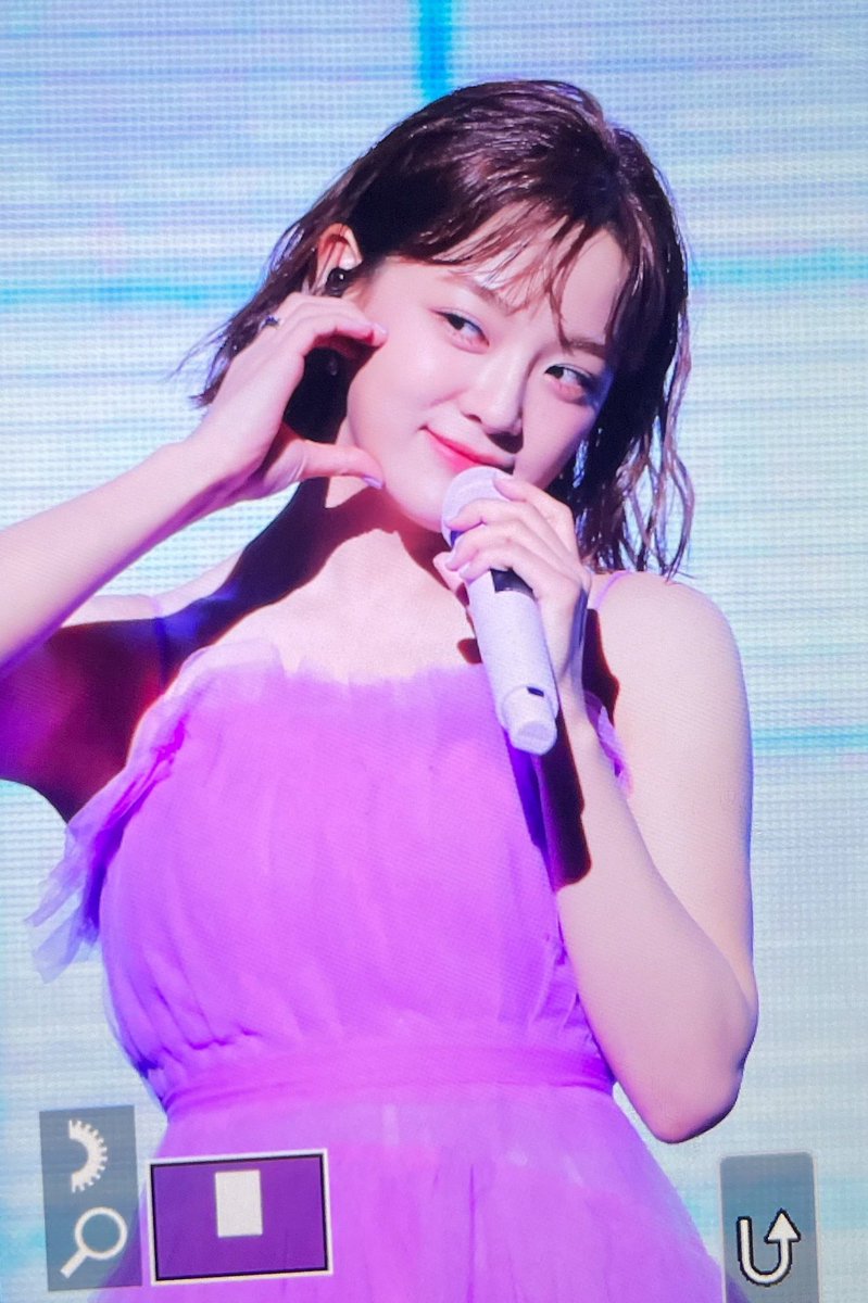chamch1mayo's tweet photo. 220423 팬미팅 #김세정

항상 사랑할게 세정아💜🫶🏻💜

#세정 #kimsejeong #sejeong https://t.co/wf9EGhjxF3