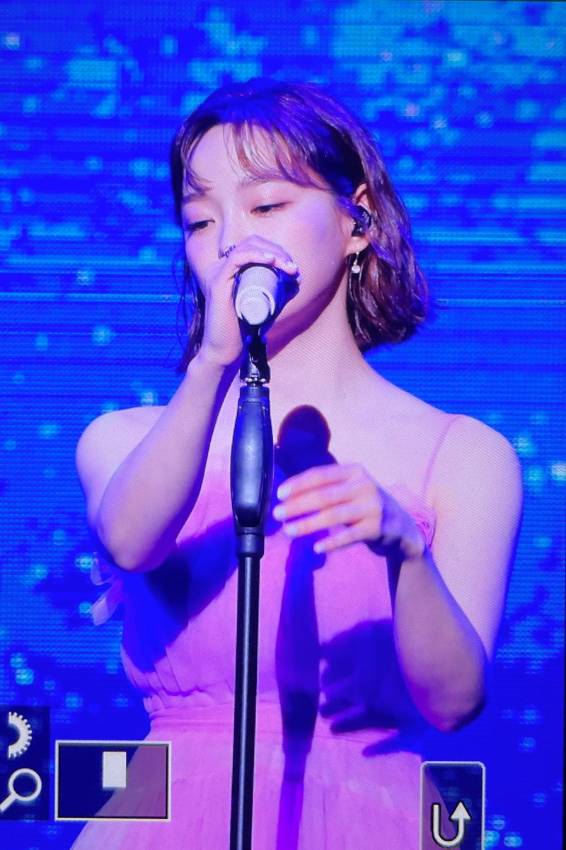 chamch1mayo's tweet photo. 220423 팬미팅 #김세정

항상 사랑할게 세정아💜🫶🏻💜

#세정 #kimsejeong #sejeong https://t.co/wf9EGhjxF3