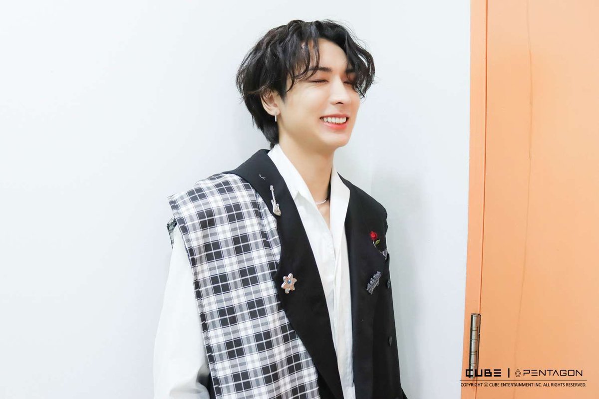 timeto_yuto_'s tweet photo. 20210423 유큐브😁

[📸] 펜타곤 11th Mini Album [LOVE or TAKE] 활동 비하인드 B-SIDE

더 많은 사진은 U CUBE 펜타곤 Media 게시판에서 확인하세요!
📎 https://t.co/ulqXbX18jS…

#펜타곤 #PENTAGON
#DO_or_NOT
#LOVE_or_TAKE
#유토 #YUTO @cube_PTG https://t.co/rdNrmuePSQ