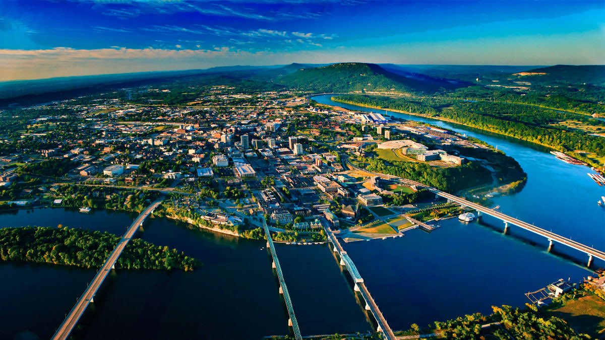 Happy #423Day, Chattanooga! 🏔

📸 <a href="/visitchatt/">Visit Chattanooga</a>