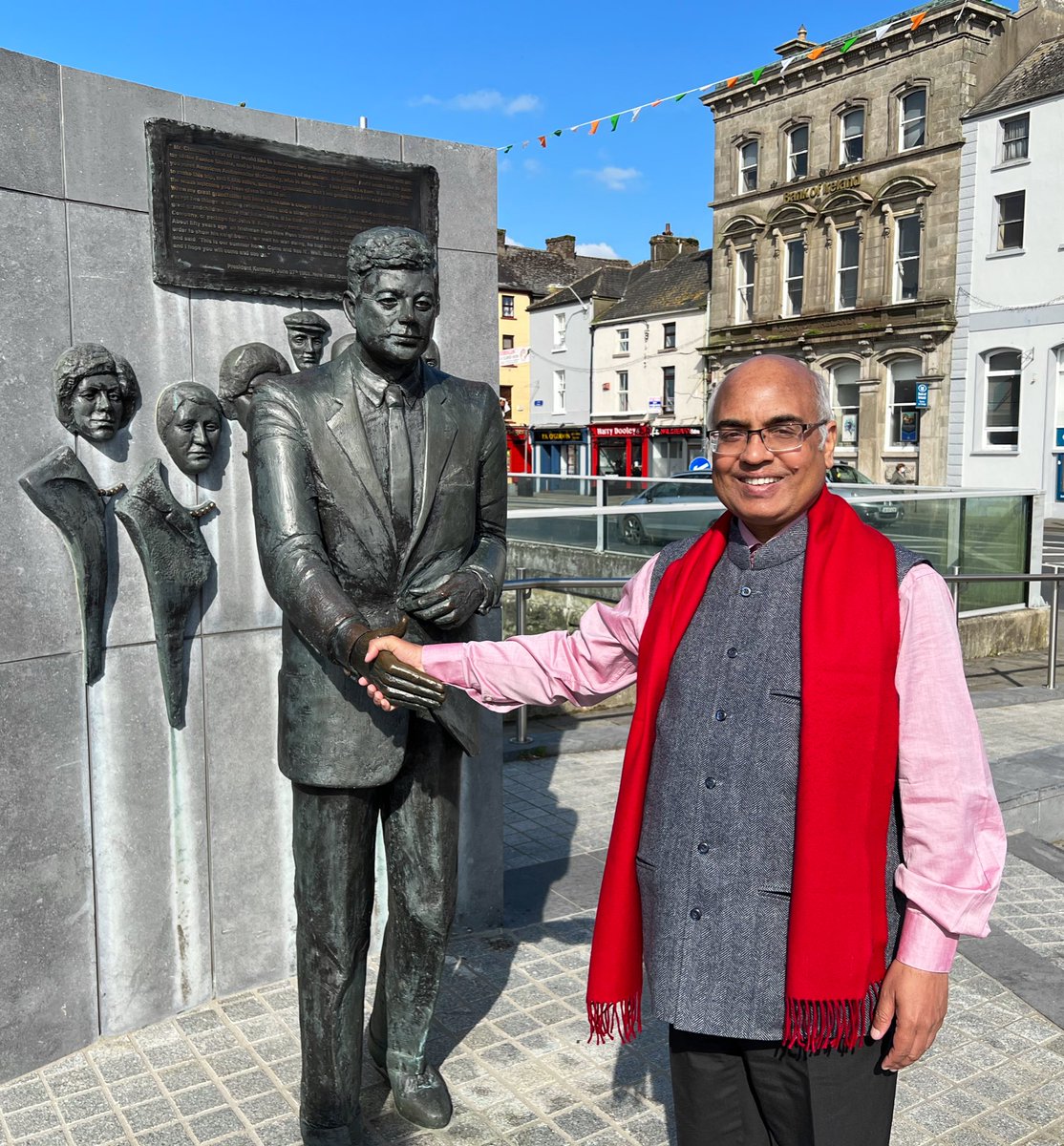 AkhileshIFS's tweet photo. Educational Visit to #Wexford🙏 Grateful to esteemed Sean Connick, Chief Executive, John F Kennedy Trust, New Ross, for hosting us on the #Dunbrody Famine Ship & exposing us to the #IrishEmigrantExperience, the Irish America Hall of Fame🙏
Very touched by his warmth & affection. https://t.co/rcqy2VnPtd