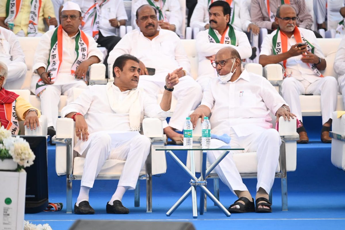 praful_patel's tweet photo. प्रगत, समृद्ध, धर्मनिरपेक्ष महाराष्ट्राचा संकल्प करणार्‍या कोल्हापूर येथील तपोवन मैदान येथे आयोजित राष्ट्रवादी काँग्रेस पक्षाच्या संकल्प सभेत उपस्थित जनसमूहाशी संवाद साधला. 

#संकल्प_सभा #NCP https://t.co/MGXWxScRm9