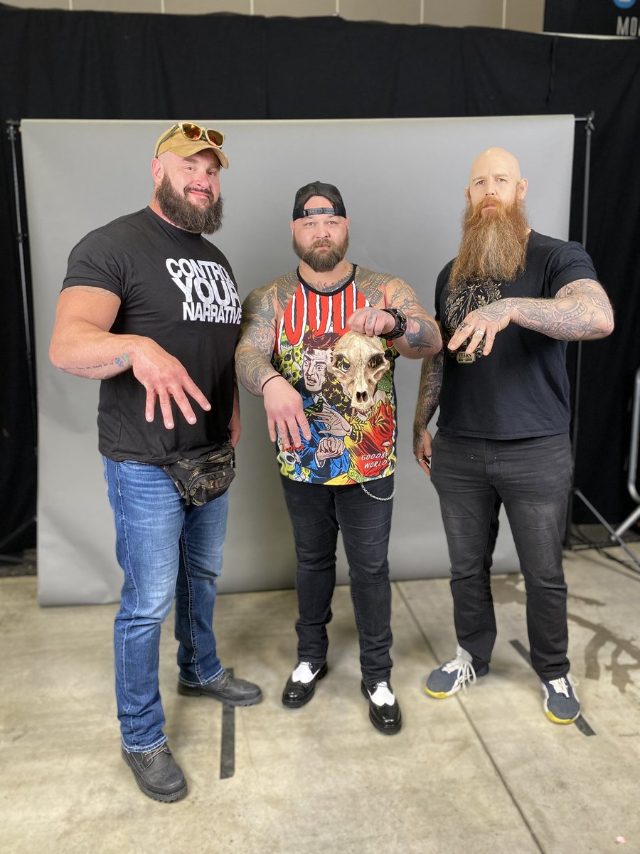 Adamscherr99's tweet photo. War 
Death
Famine 
Pestilence 

Forever the Four Horsemen of the apocalypse!!!!! 
4Brodie 
#TheFamily
#BrayWyatt
#LukeHarper
#ErickRowan
#BraunStrowman https://t.co/Bruk2TGZMr