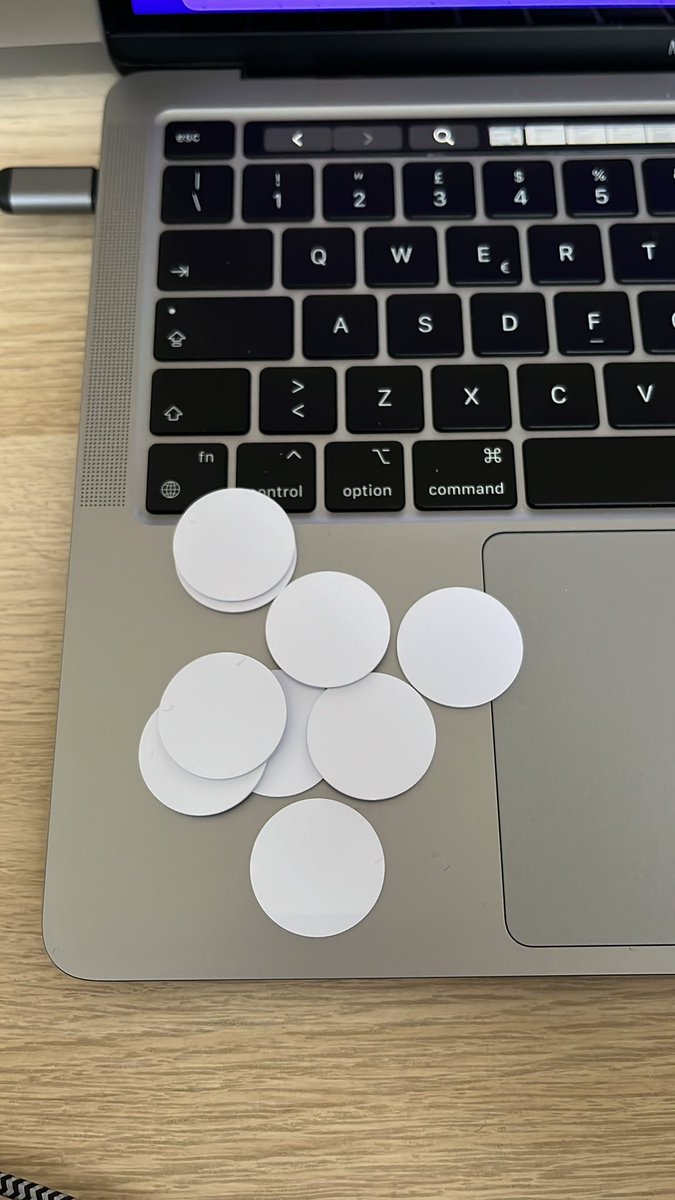 nic_fontana's tweet photo. Bought a bunch of NFC tags so I can play around with CoreNFC I guess 😃👨💻
#iOSDev #CoreNFC https://t.co/ivgxZIspD4