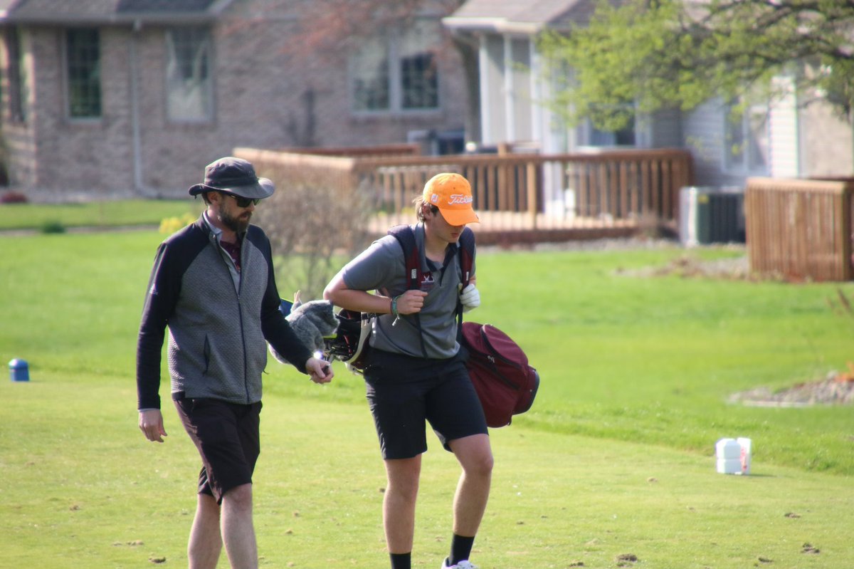CavemenBoysGolf's tweet photo. @CarterG2479 at the Plymouth JV tournament https://t.co/qcF9Xz9PFs