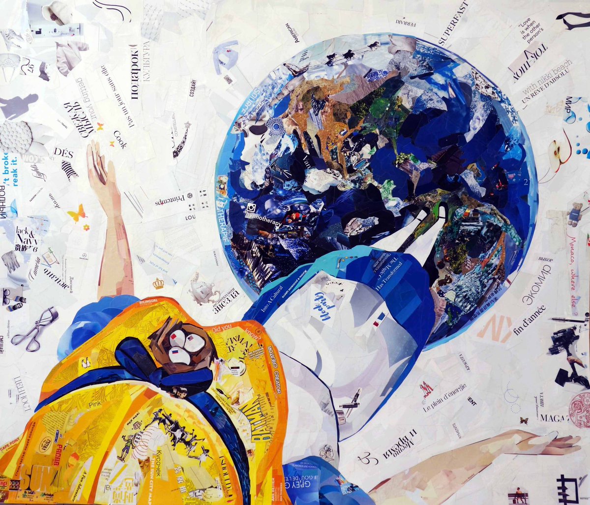 DariaUsova1's tweet photo. The world is not enough #NFTCommmunity https://t.co/fiLAXQaBYS