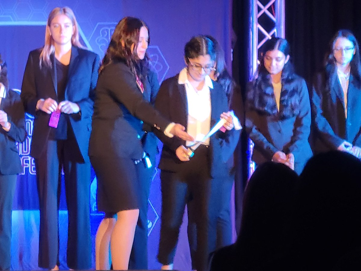 HawleyScience's tweet image. Congratulations Manahil R, 3rd place in Nutrition at HOSA SLC. #wercareers #RHSBMS
#LearnatRHS