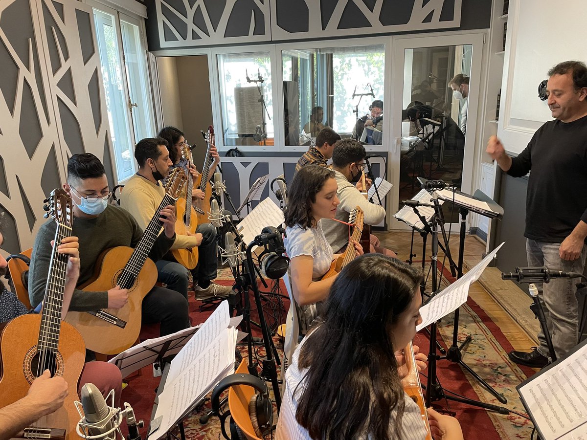 FlixCrdenas1's tweet photo. Partiendo grabación de nuevo disco de Orquesta Andina en Santuario Sónico- Santiago.. se viene harta música nueva … https://t.co/Cdi8PZ9Qwu