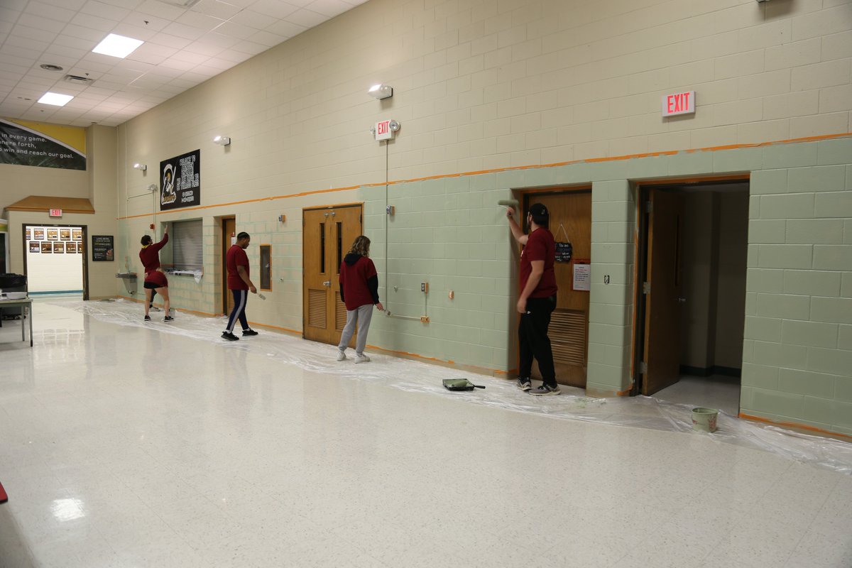 WolvesAthletics's tweet image. #WolvesAtWork | #DayOfChampions22
#GoWolves🐺 | #maroonNgold🐾