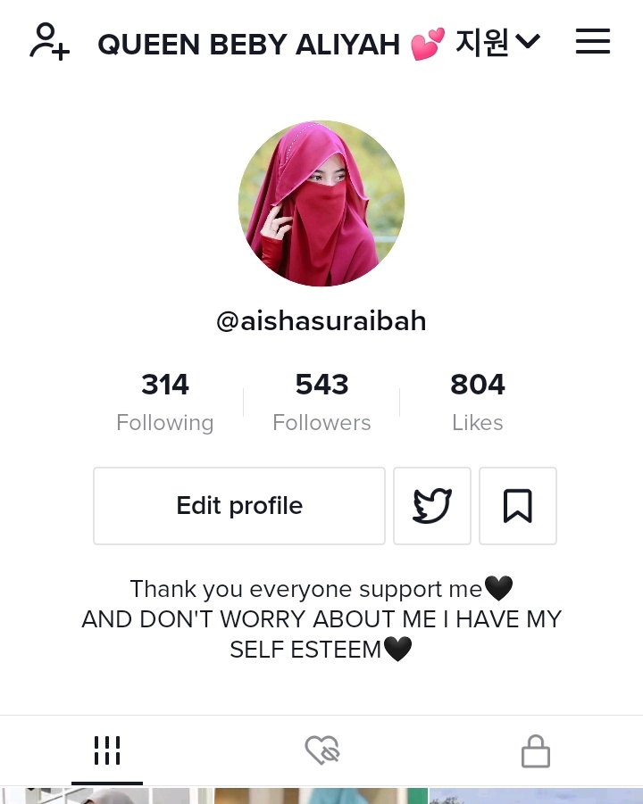 AliyajAryan's tweet photo. Please support me guys 🖤 https://t.co/yHF9nJN8yc