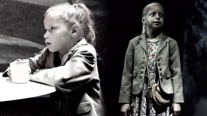 UKRinIT's tweet photo. Due ragazze sono morte a Mariupol, due piccole attrici Yelyzaveta e Sonia. 
Entrambi hanno interpretato Lucy nella commedia "Le cronache di Narnia: Il leone, la strega e l'armadio" al Teatro di Mariupol". https://t.co/8EVhWBo1NQ