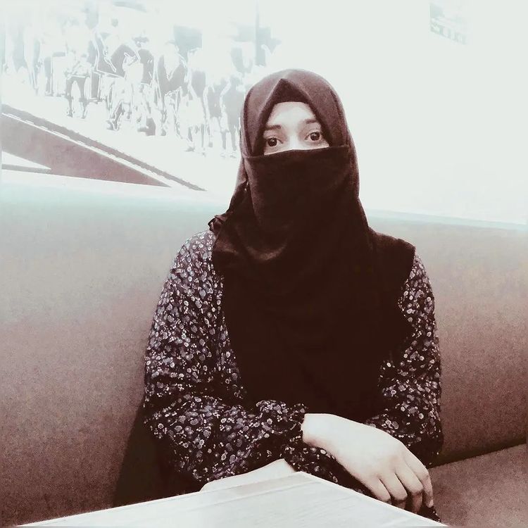 KiranYusaf_'s tweet image. کوئی online ہے؟