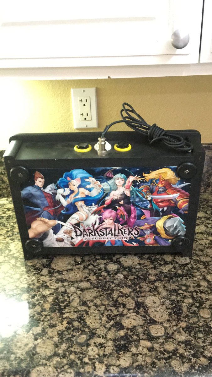 Dhanos_89's tweet photo. Newest addition to my collection. MAS Systems Slim Darkstalkers Arcade controller. Thao made this in 2019 I believe. #capcom #Darkstalkers #MASsystems #MASstick https://t.co/dRtt8TeTiC
