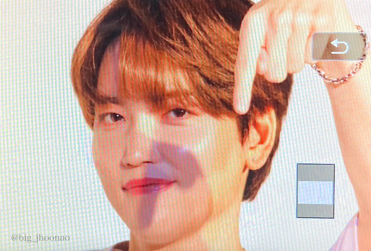 j_mochi__'s tweet photo. PREVIEW 220423 B.I.G PREMIUM LIVE in TOKYO 2022 2부

#비아이지 #제이훈 #BIG #JHOON 
@big_jhoon715 @BIG_GHofficial

오빠 오늘 너무너무 재밋엇어요~~><💕 https://t.co/So19hvXZhD