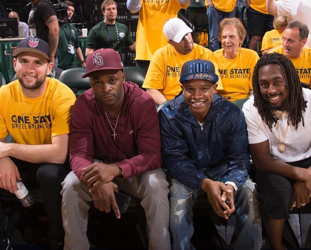 This popped up from five years on #Facebook.  Chilling courtside @pacers vs @Cavs game with my guys @colts @ReggieWayne_17 @colts #AndrewLuck @TYHilton13  #AnotherMajorPowermove✊🏾✊🏾
