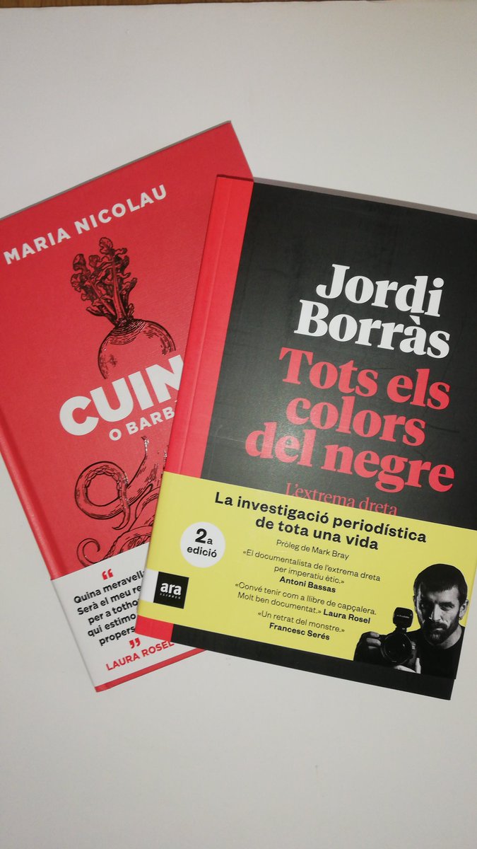 Trencalos_PPCC's tweet photo. I continua el #SantJordi2022 amb un altre gran llibre, del també gran @jordiborras, avui @arallibres ho heu clavat, i tu @olimpieta més! 🥰 https://t.co/aRPsRVQ6fa