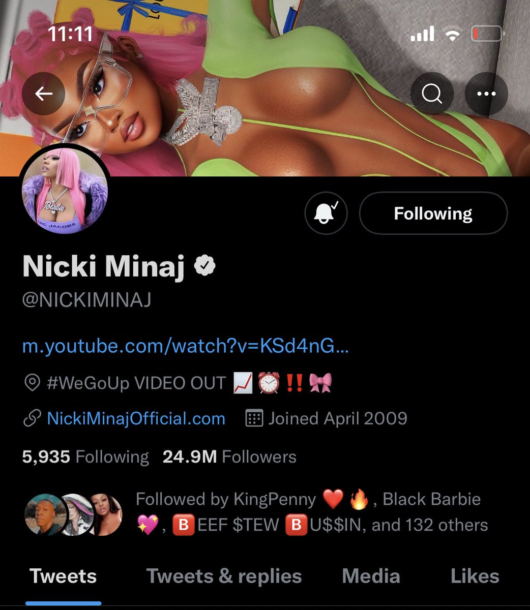 Calucciss tweet media